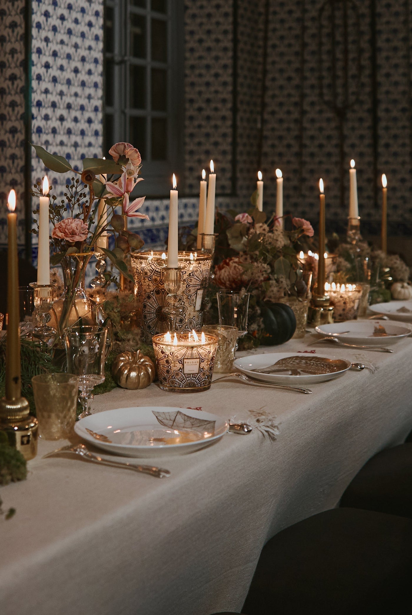 A CHRISTMAS TABLE AT CHÂTEAU DE MILLEMONT
