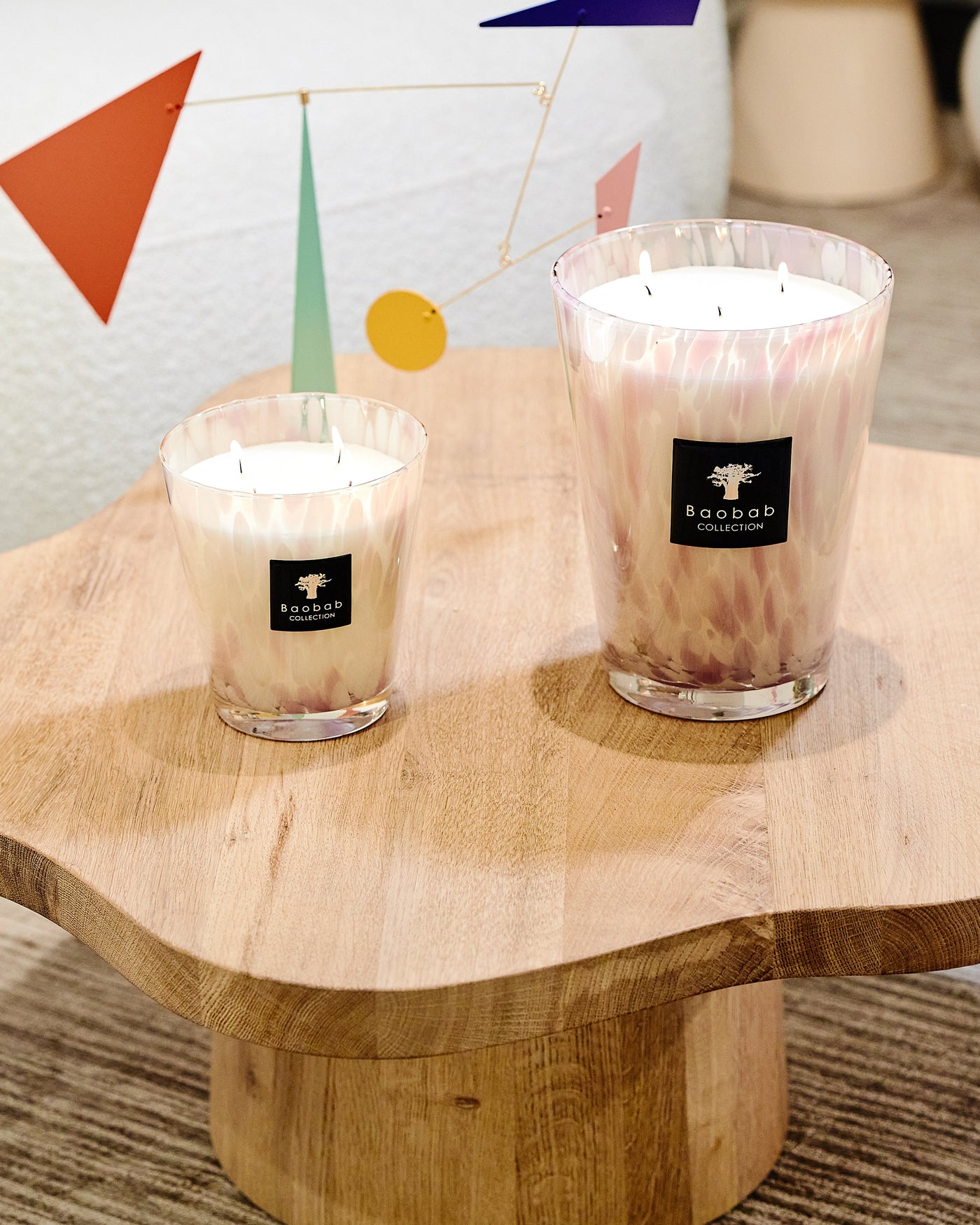 SCENTED CANDLE WHITE PEARLS