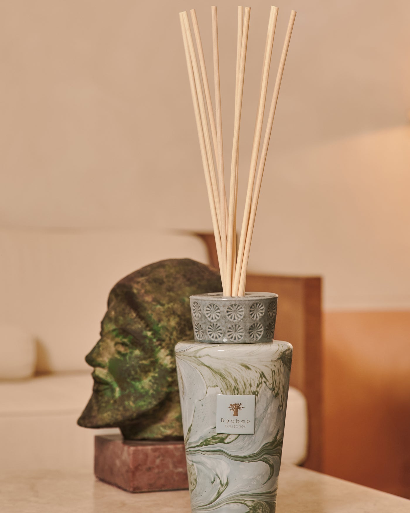 TOTEM LEAVES MARIUS