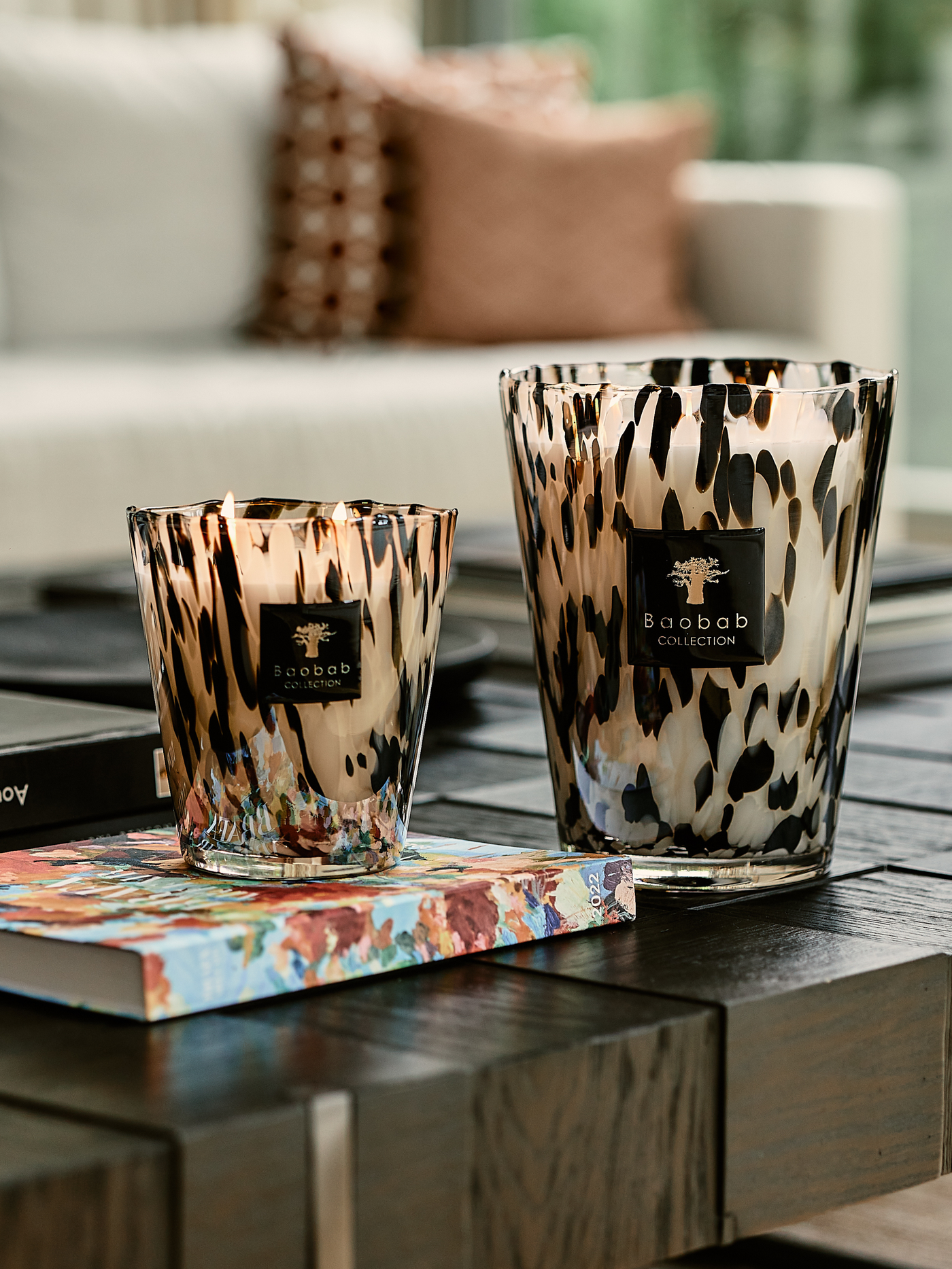 SCENTED CANDLE PEARLS BLACK