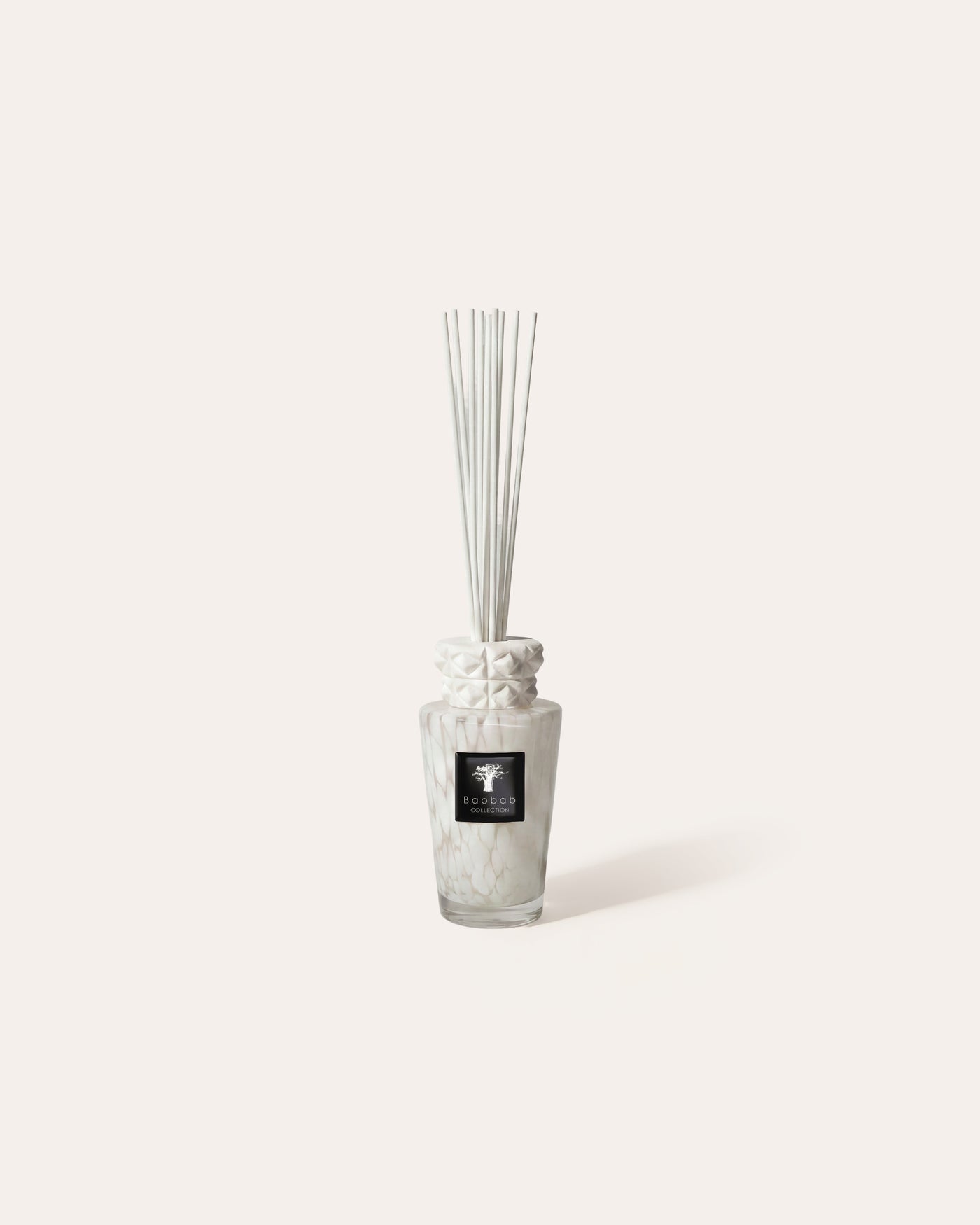 TOTEM WHITE PEARLS