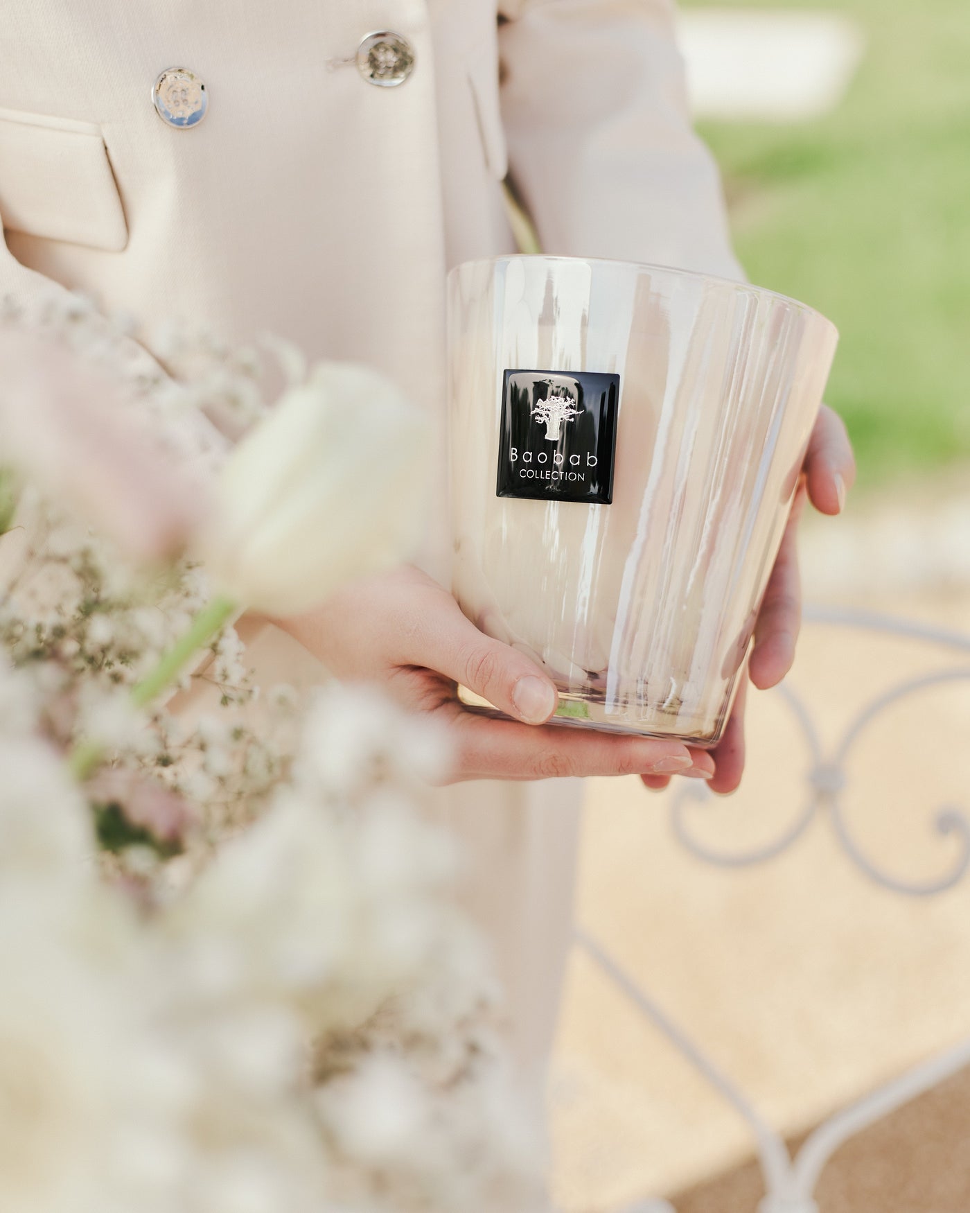 SCENTED CANDLE WHITE PEARLS