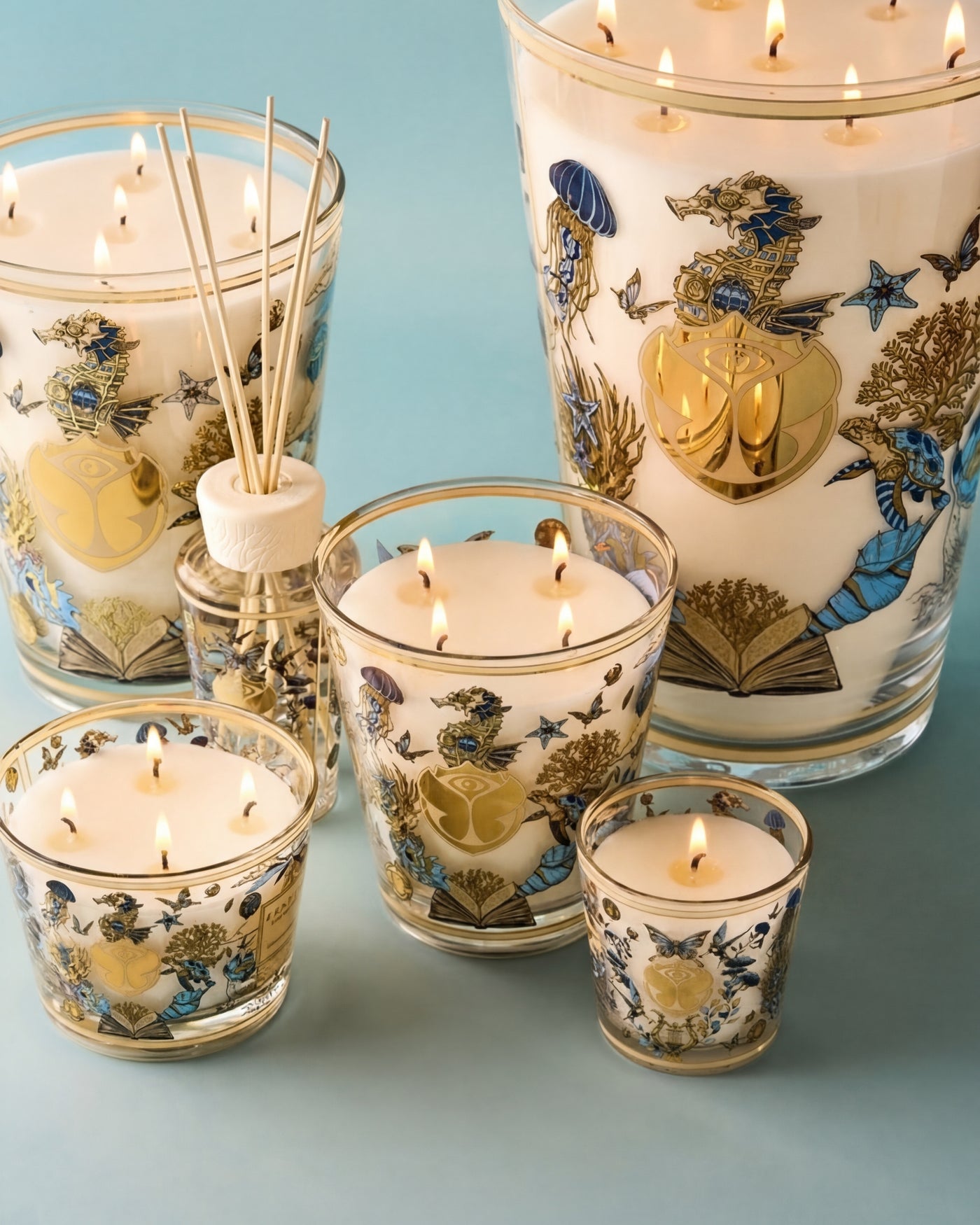 SCENTED CANDLE TOMORROWLAND